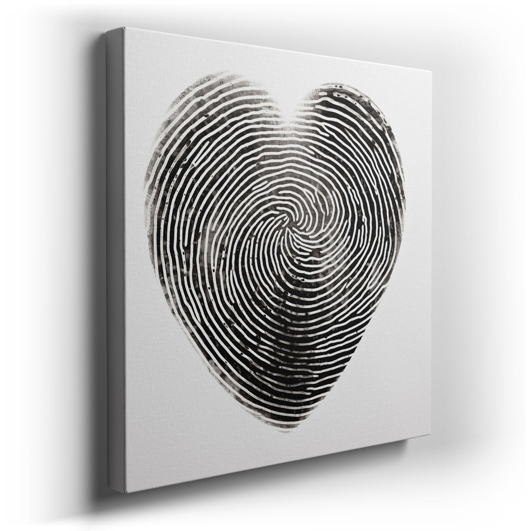 canvas print on wrapped canvas for wall decor – This exquisite wall art, a masterful blend of artistry and symbolism, features a heart-shaped motif crafted from a uniqu...